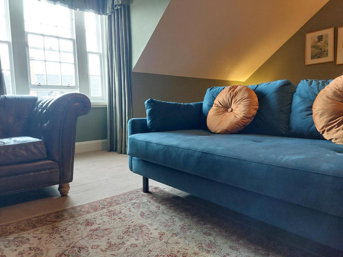 エディンバラStunning 5Br Royal Mile Penthouseアパートメント エクステリア 写真